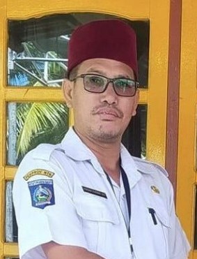 Hasanuddin Karing, ST